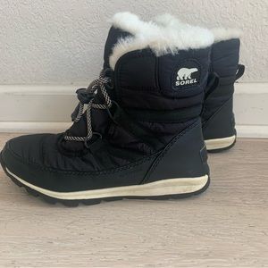 Sorel Girls Black Fur Snow Boots Sz 3